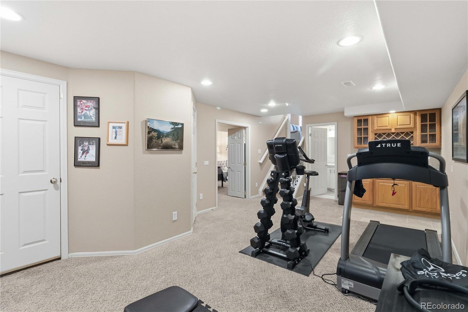 23981 Glenmoor Drive