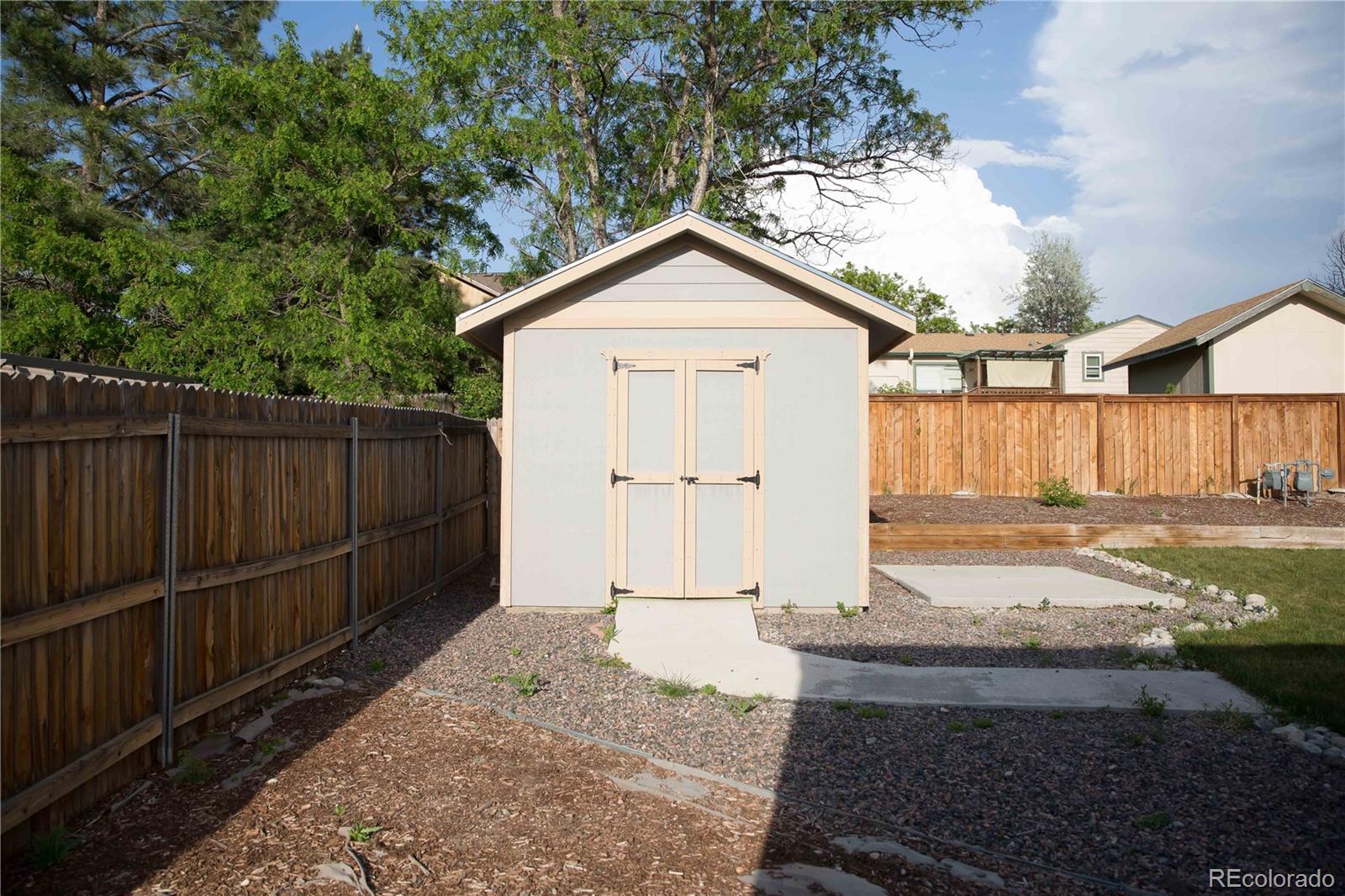 986 Pleasant View Street