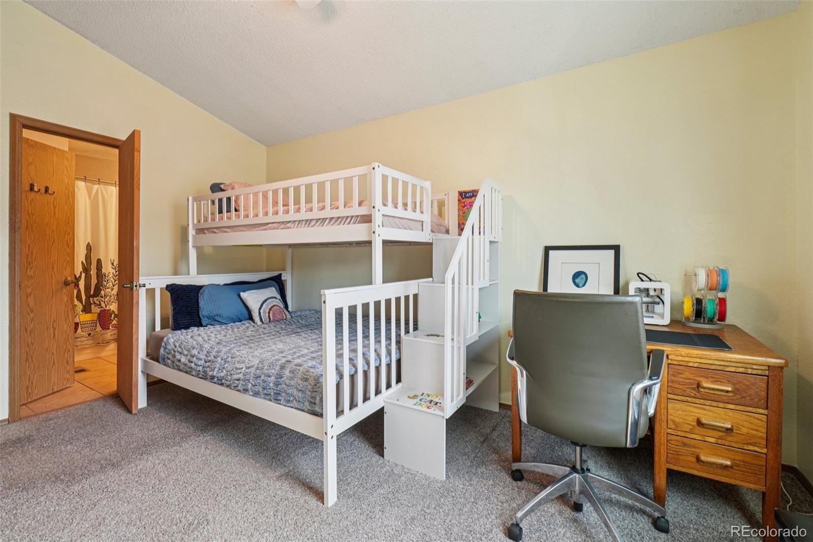 19915 Victorian Way