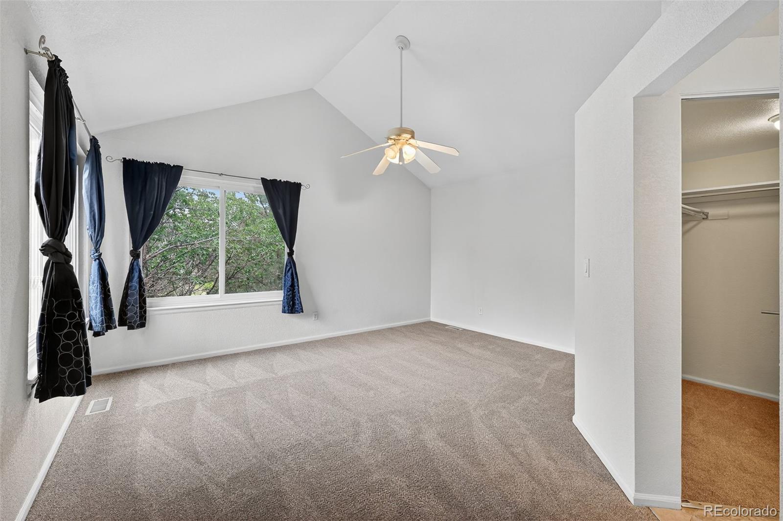 4386 W Deertrail Court
