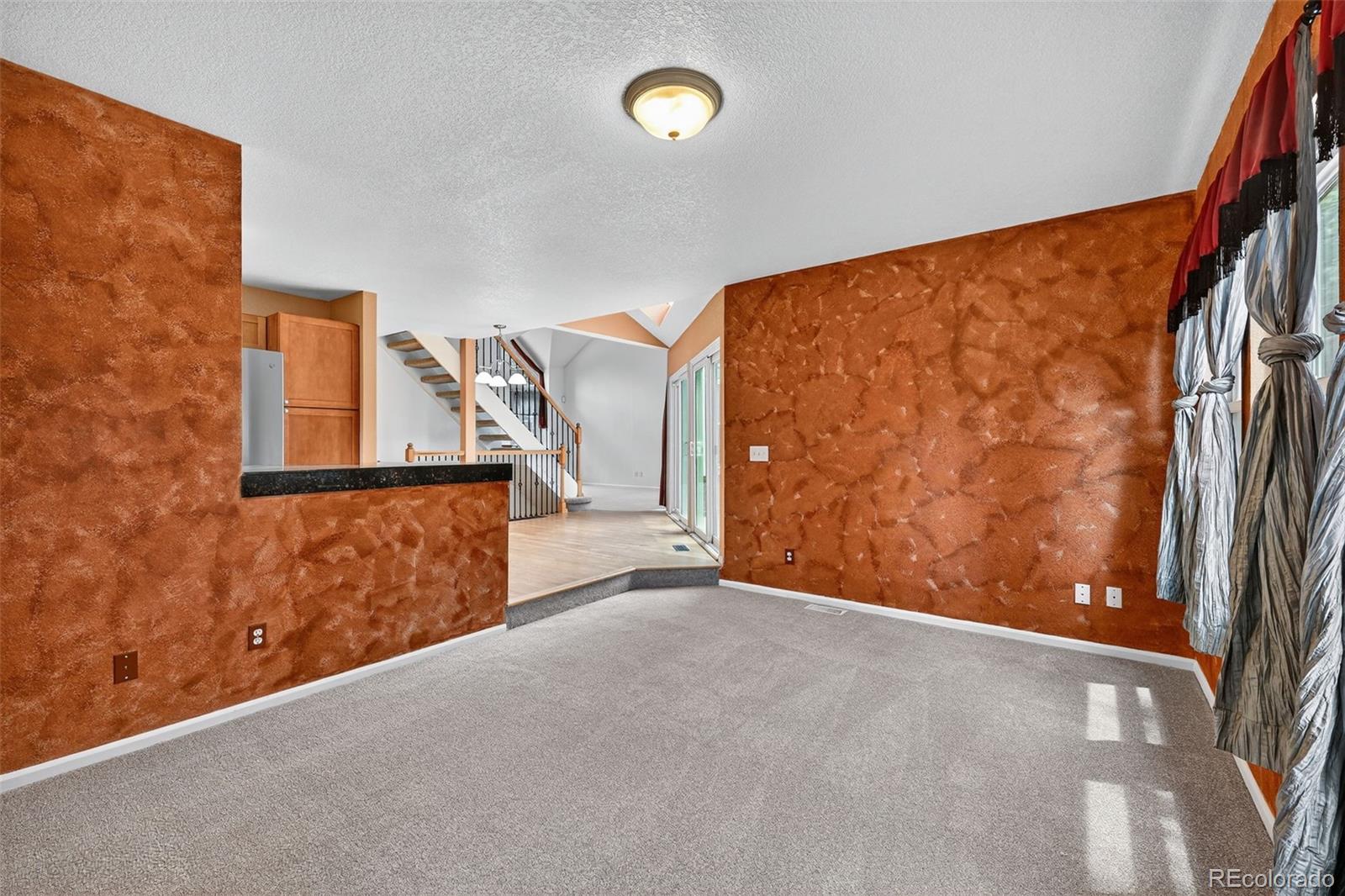 4386 W Deertrail Court