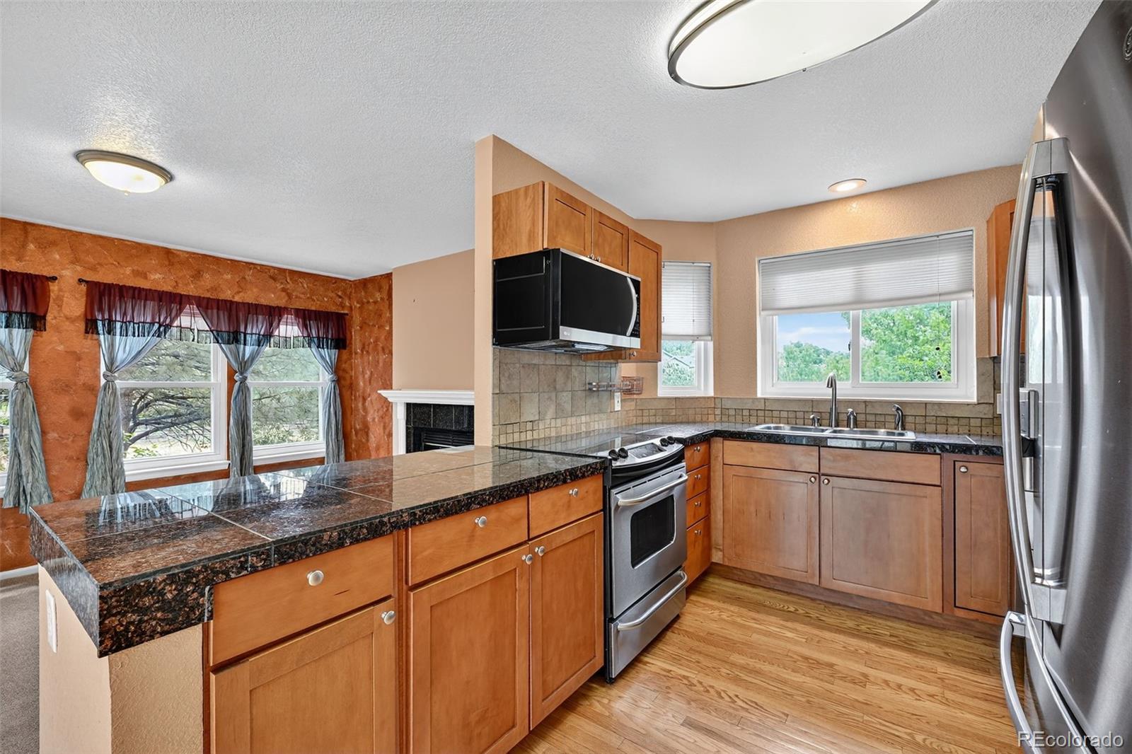 4386 W Deertrail Court