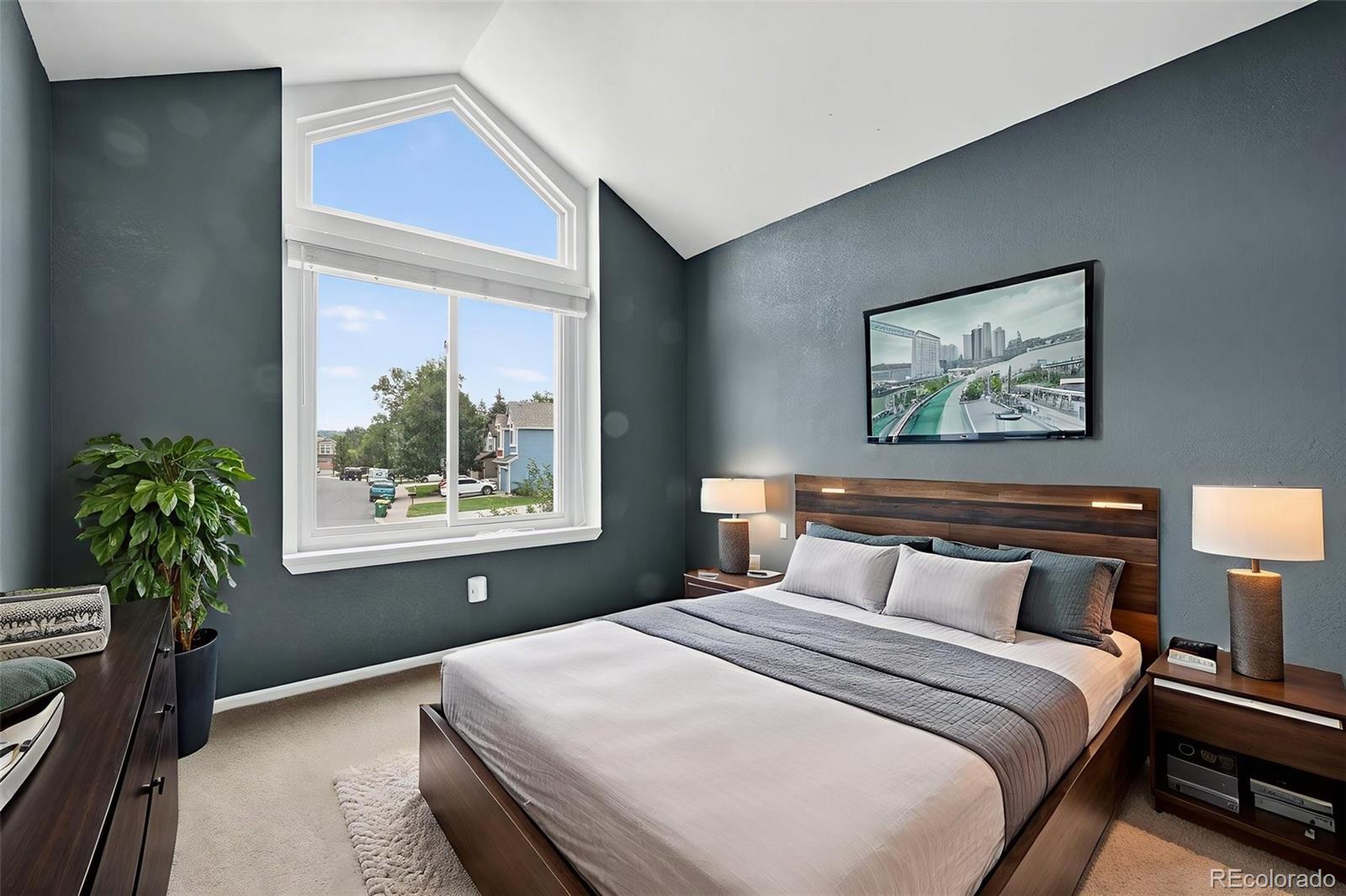 4386 W Deertrail Court