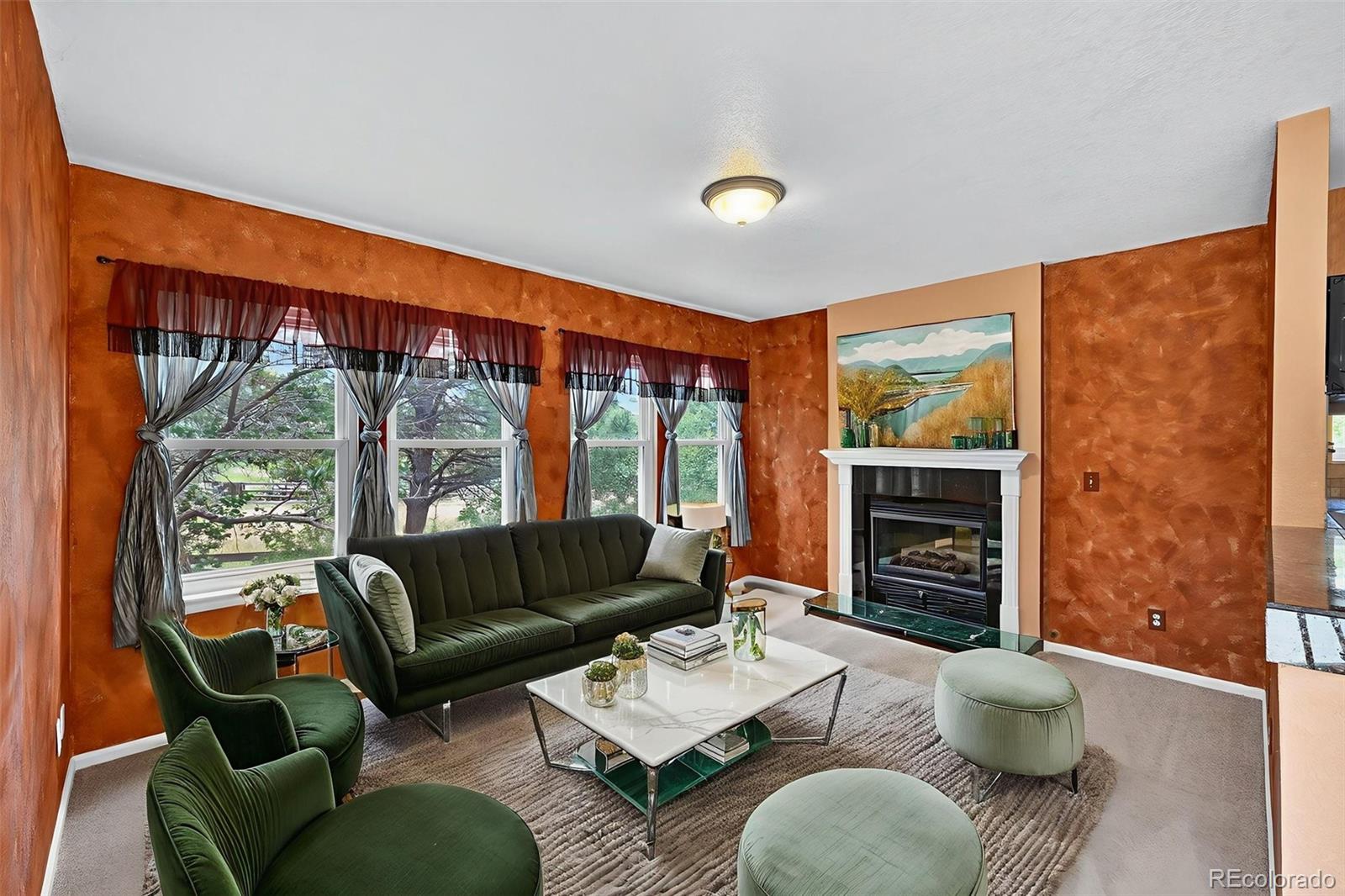 4386 W Deertrail Court