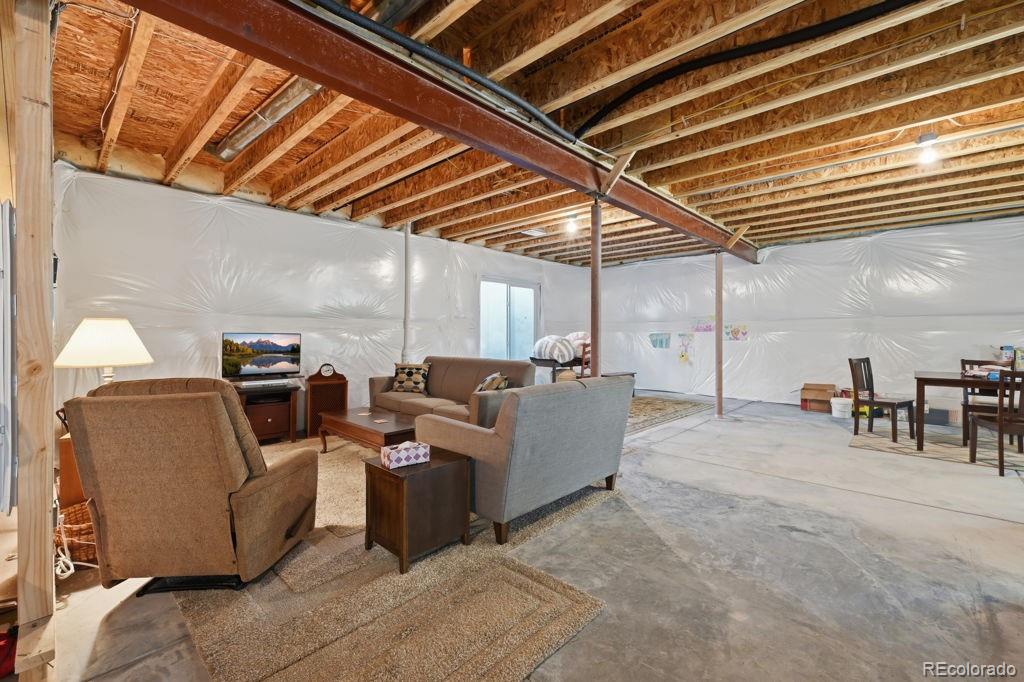 5856 Presidio Parkway
