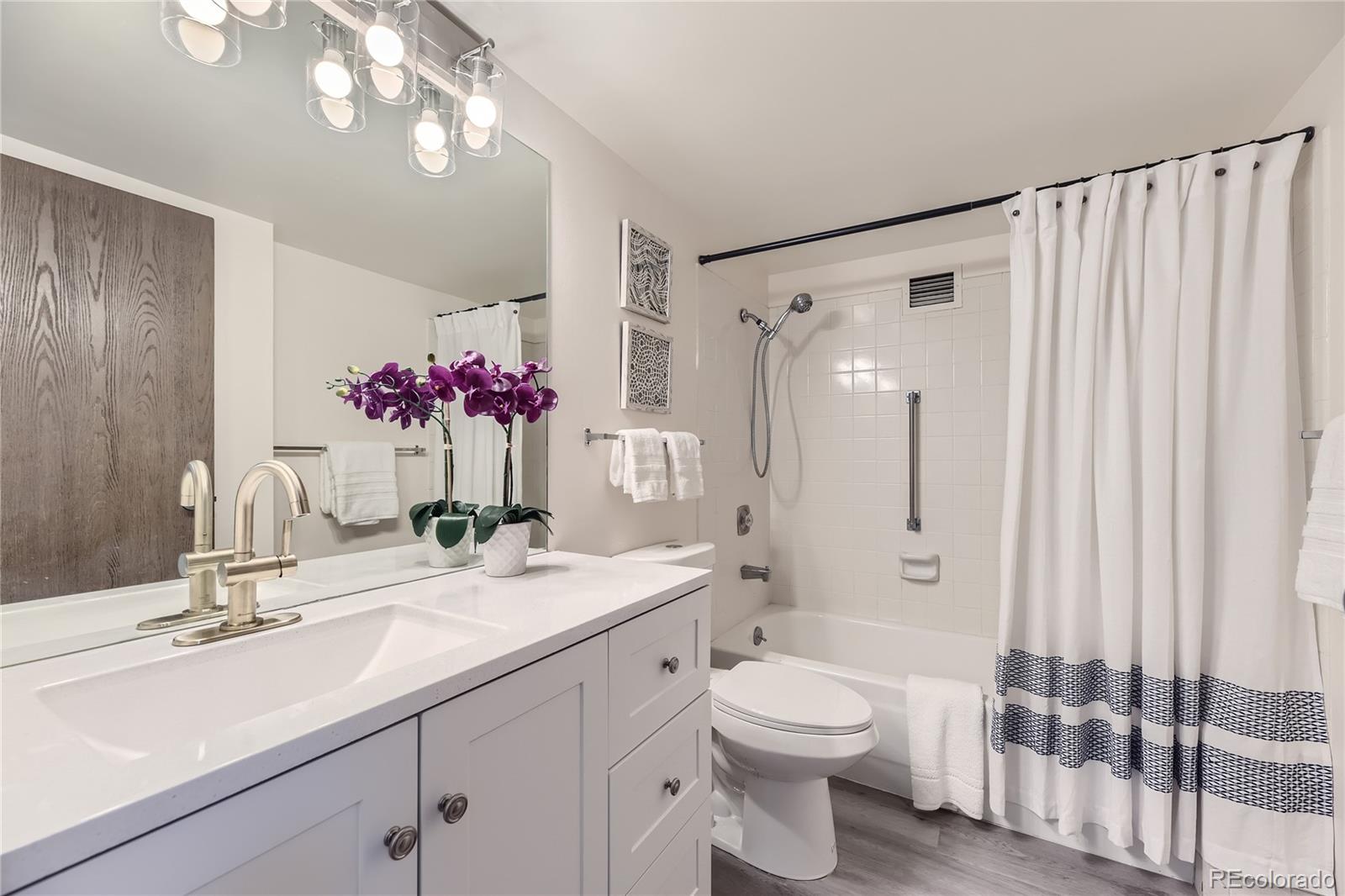 13661 E Marina Drive Unit: 604