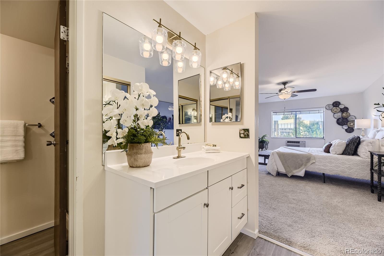 13661 E Marina Drive Unit: 604