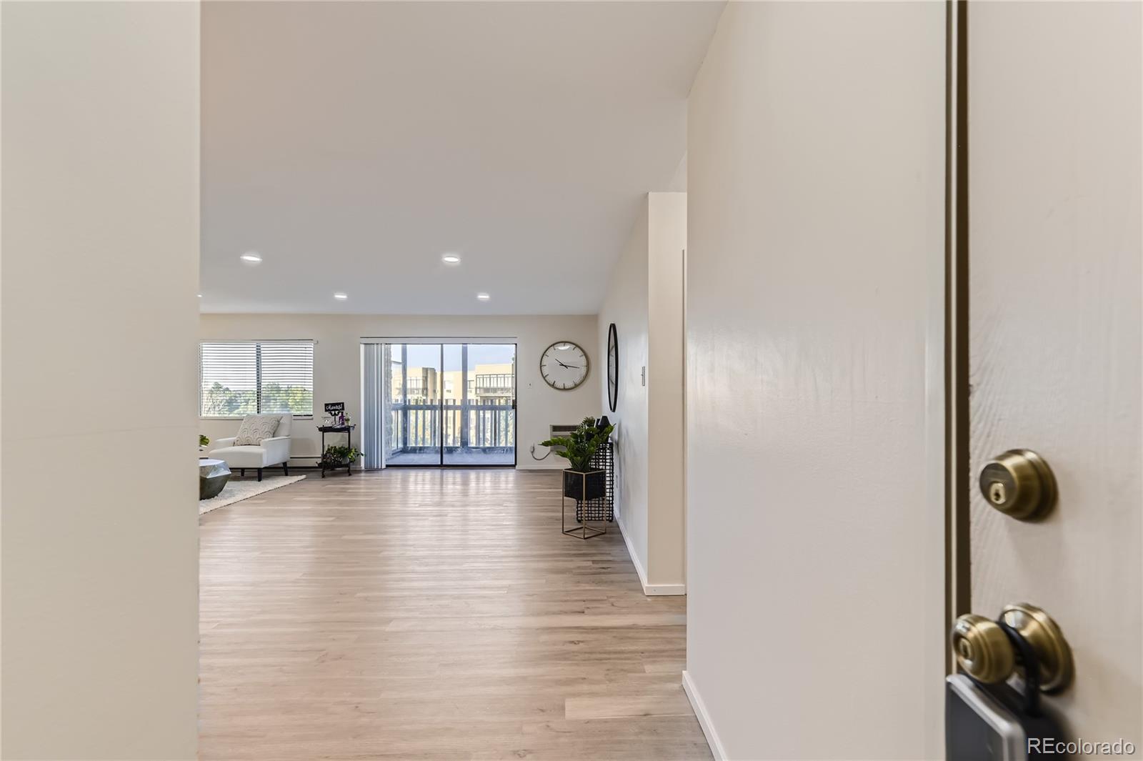 13661 E Marina Drive Unit: 604