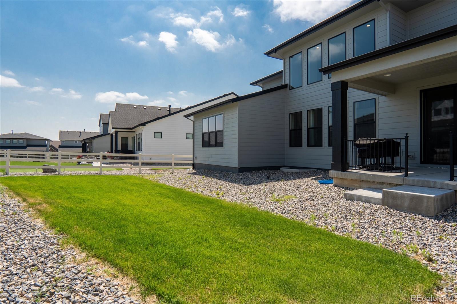 5909 Los Olivas Point