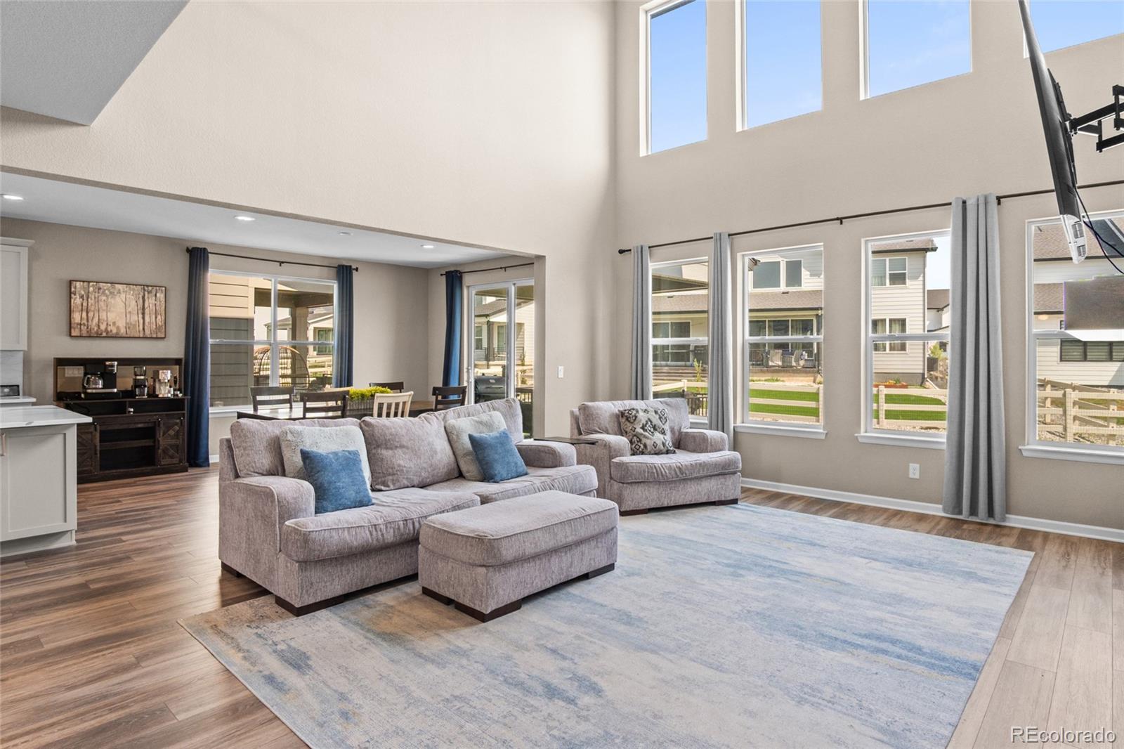 5909 Los Olivas Point