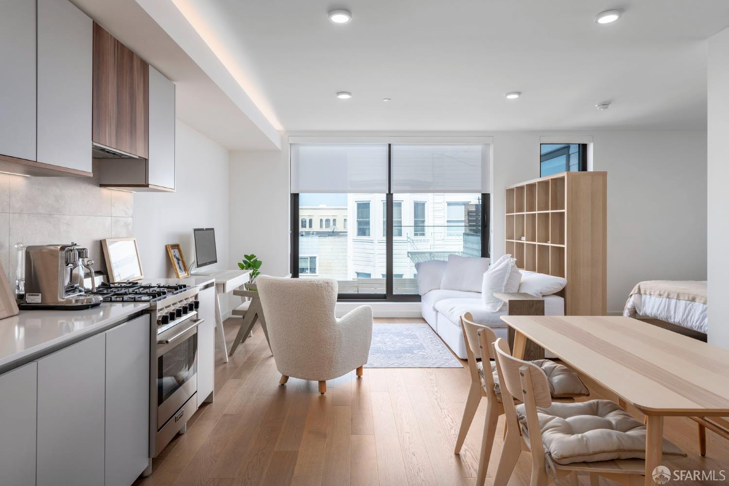 2448 Lombard Street # 313