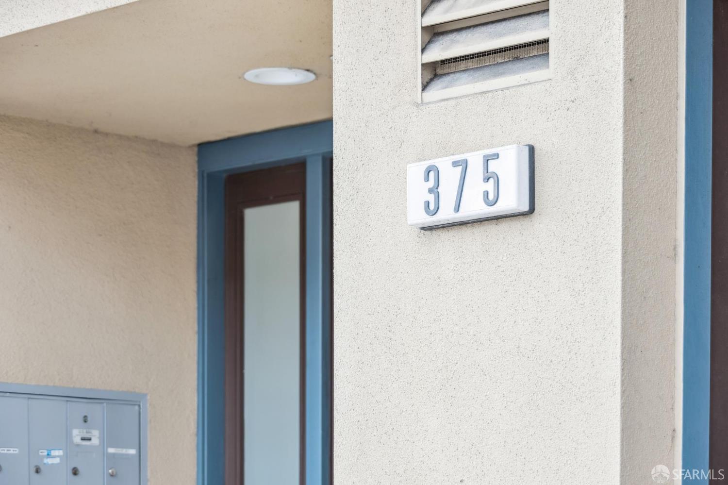 375 25th Avenue # 401