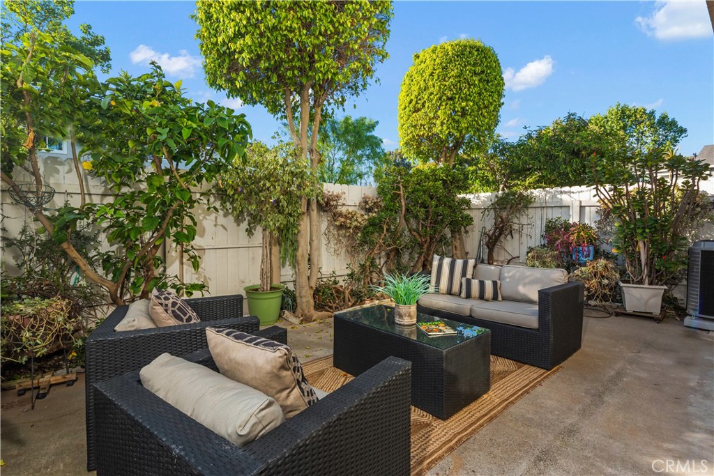 22913 Galaxy Lane 30