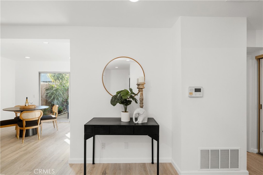 22913 Galaxy Lane 30