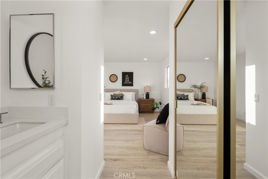 22913 Galaxy Lane 30