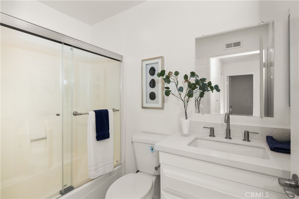 22913 Galaxy Lane 30