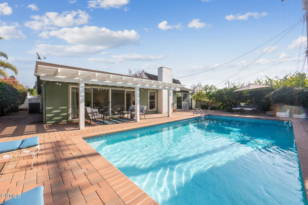 1275 Tropical Avenue