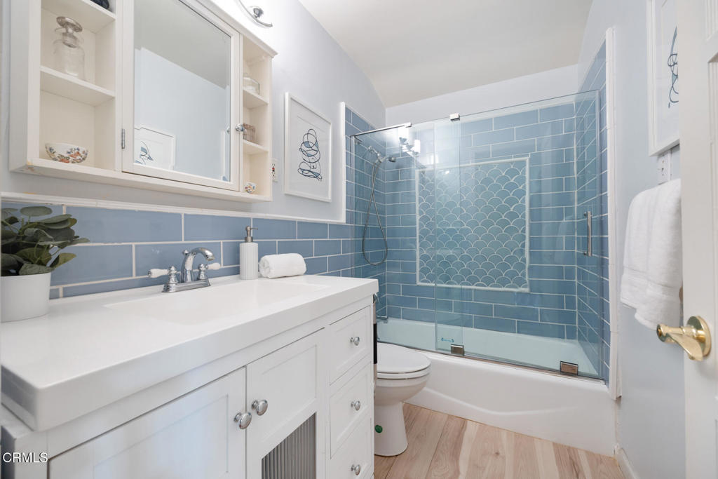 1275 Tropical Avenue