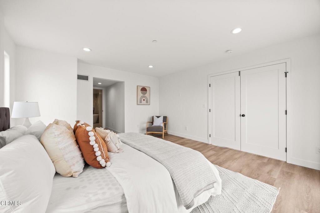 2385 Yorkshire Drive