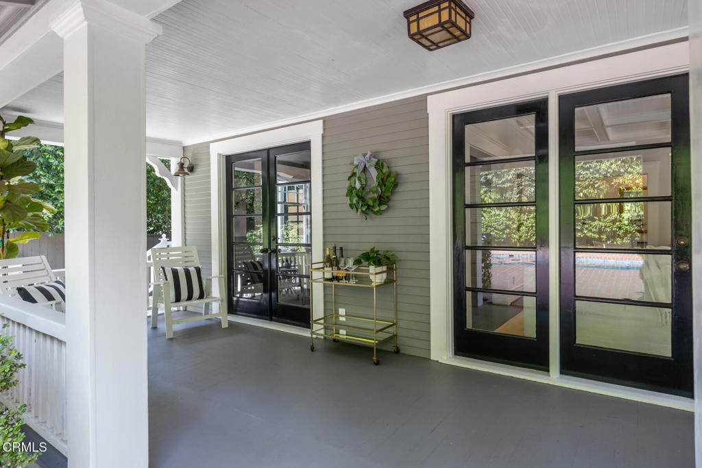 380 California Terrace