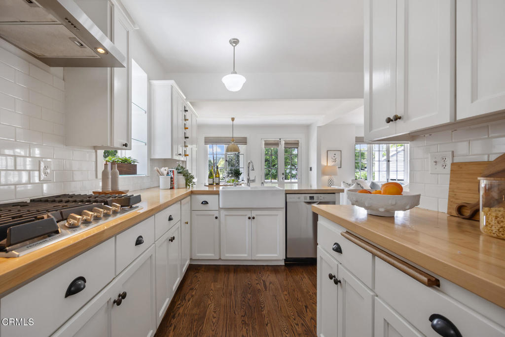 380 California Terrace