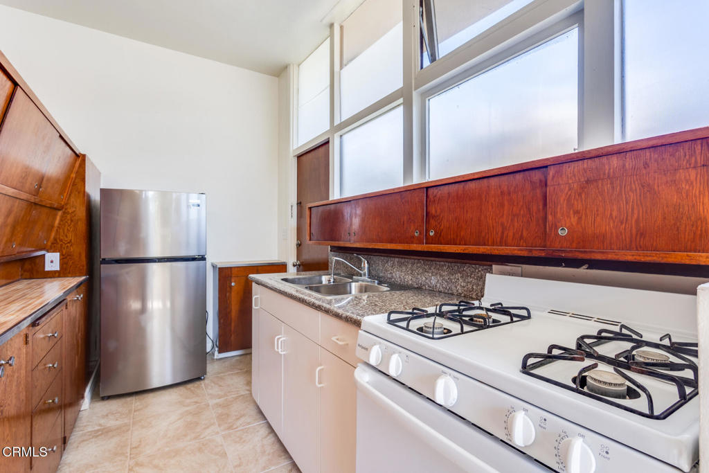 60 Avenue 64