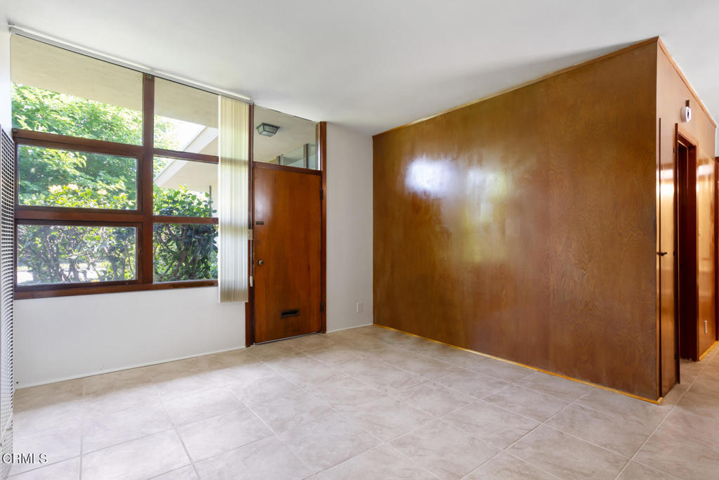 56 Avenue 64