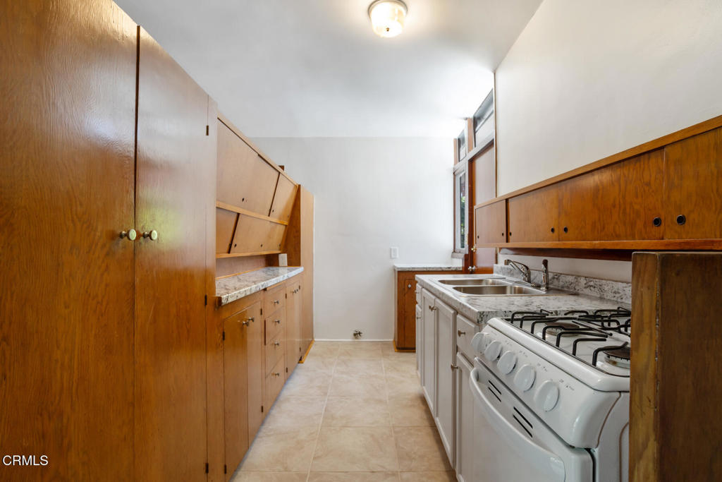 56 Avenue 64