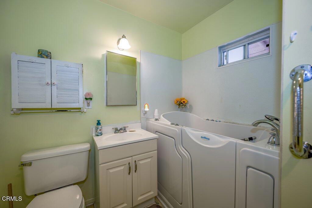 2417 Richelieu Avenue