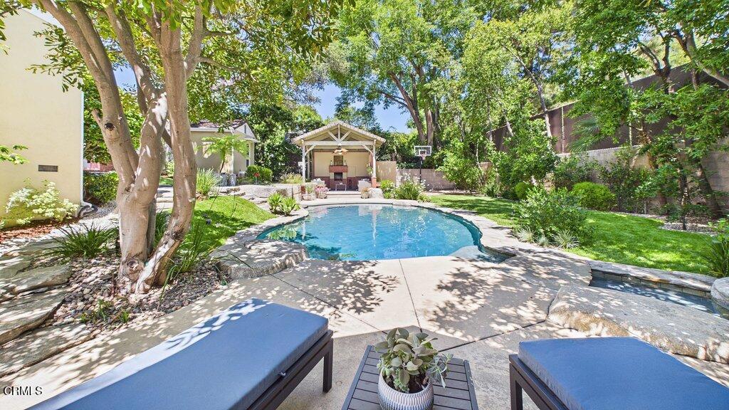 330 Glen Summer Road