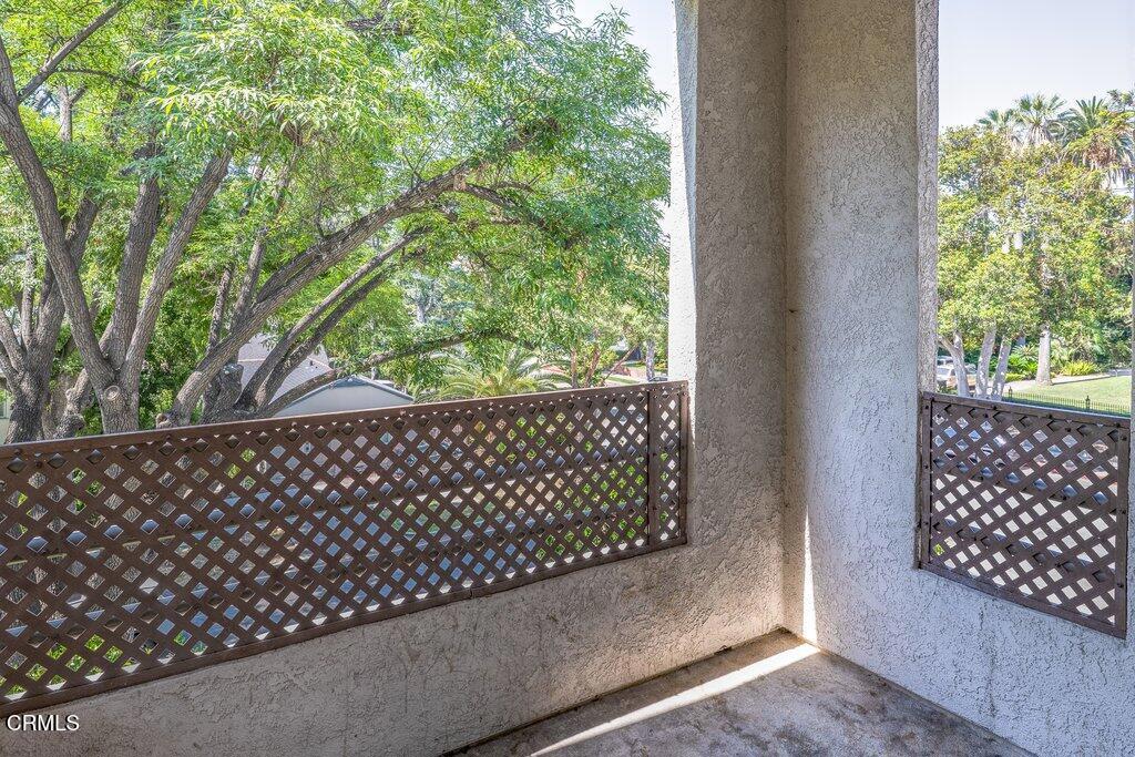 300 N El Molino Avenue 301