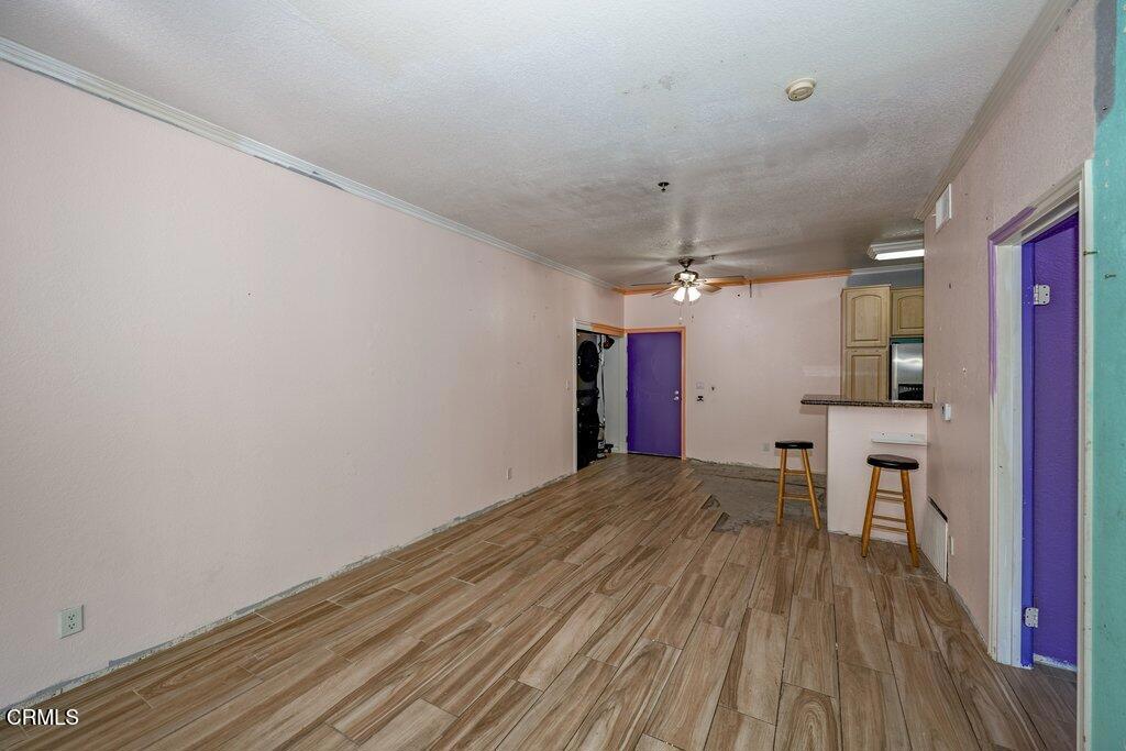 300 N El Molino Avenue 301