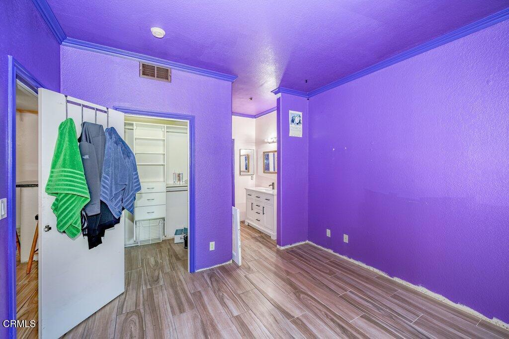 300 N El Molino Avenue 301