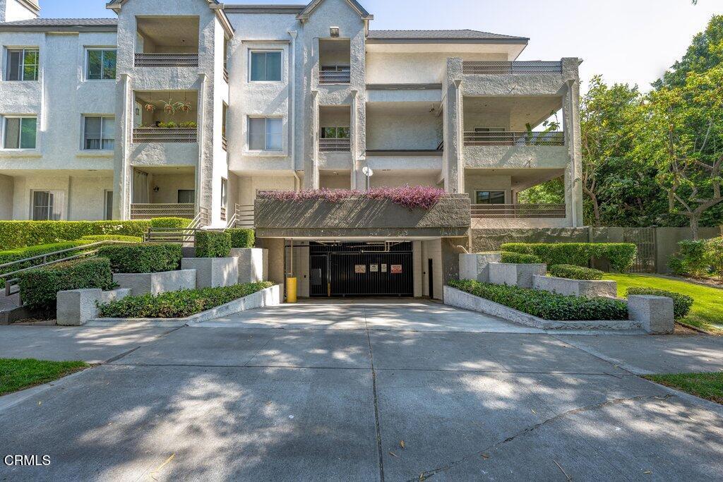 300 N El Molino Avenue 301