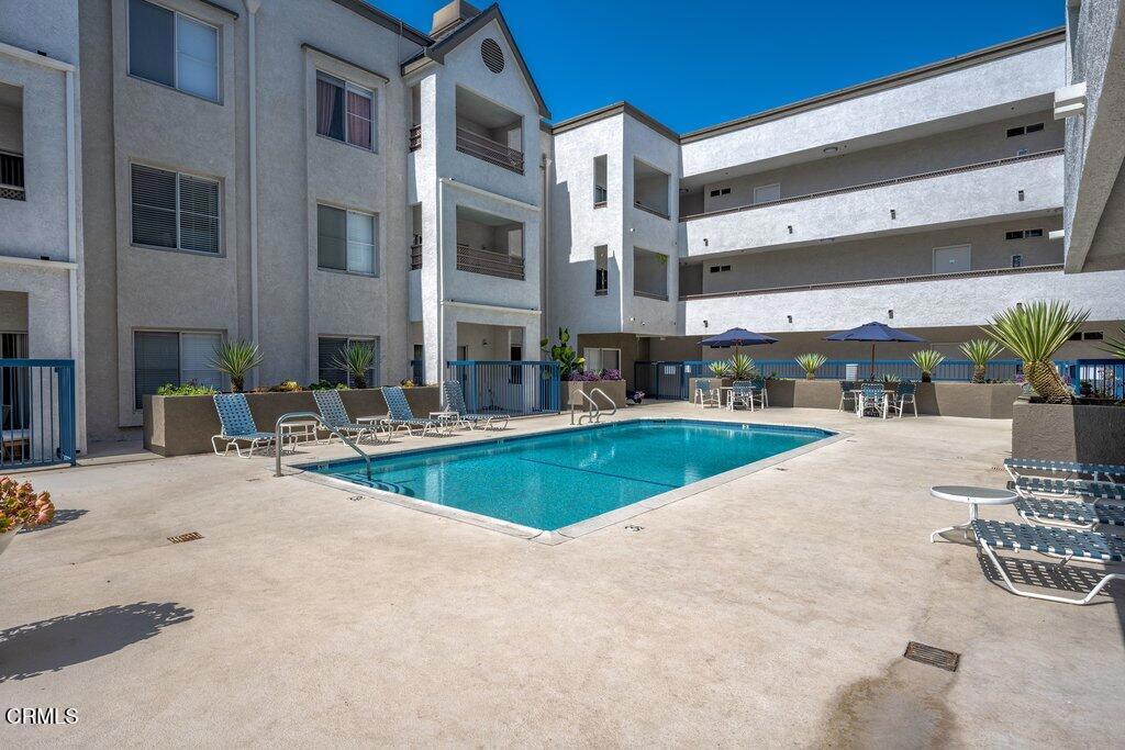 300 N El Molino Avenue 301
