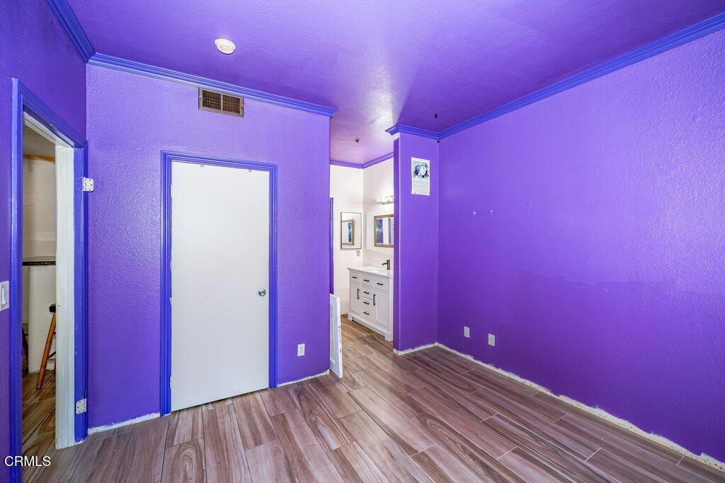 300 N El Molino Avenue 301