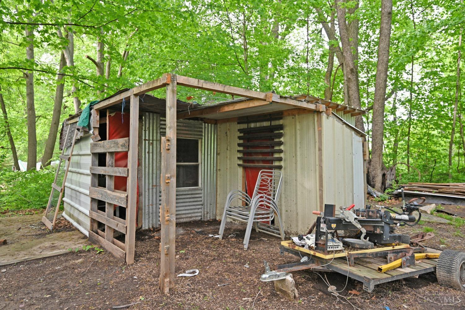 7087 Highland Trail