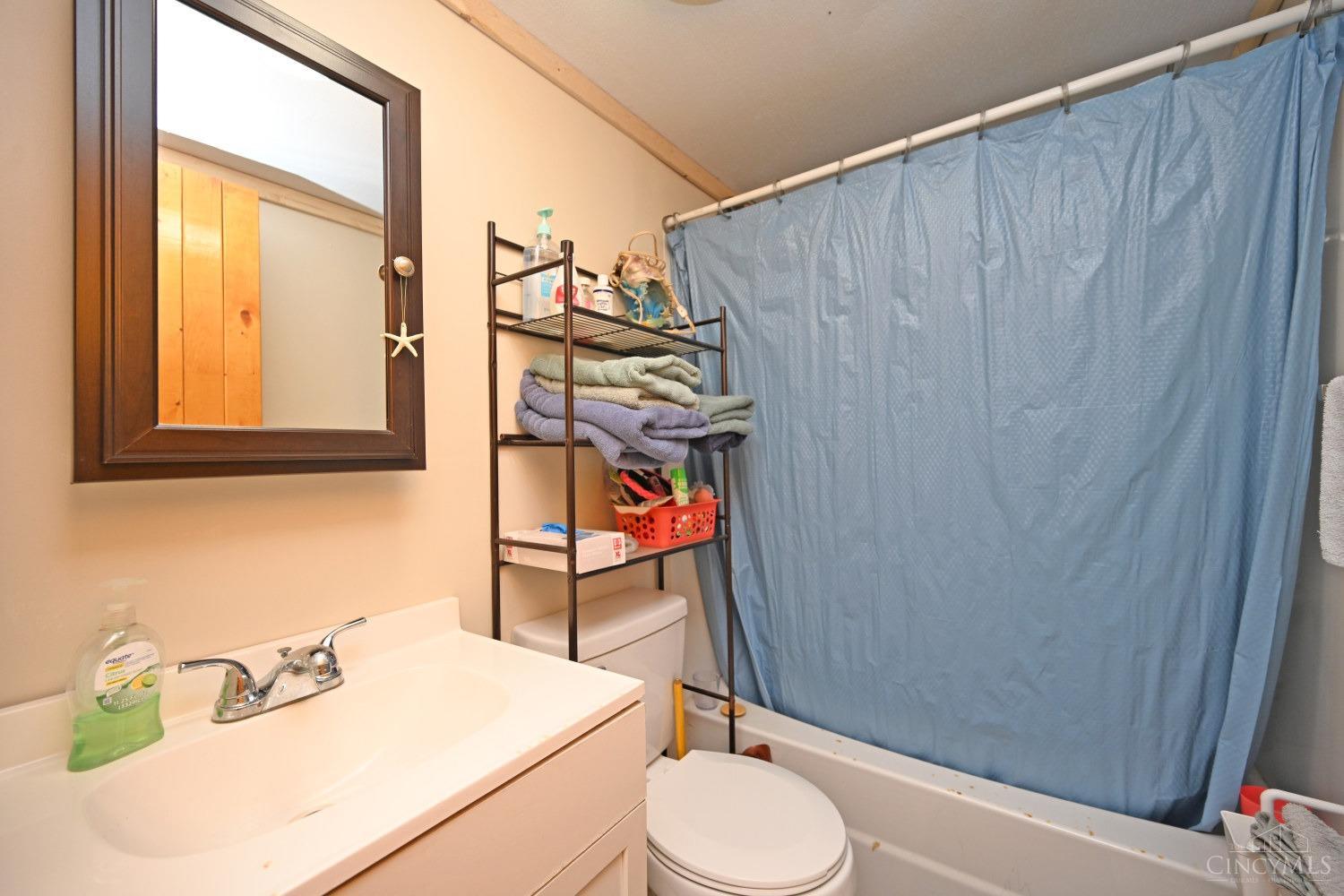 7087 Highland Trail