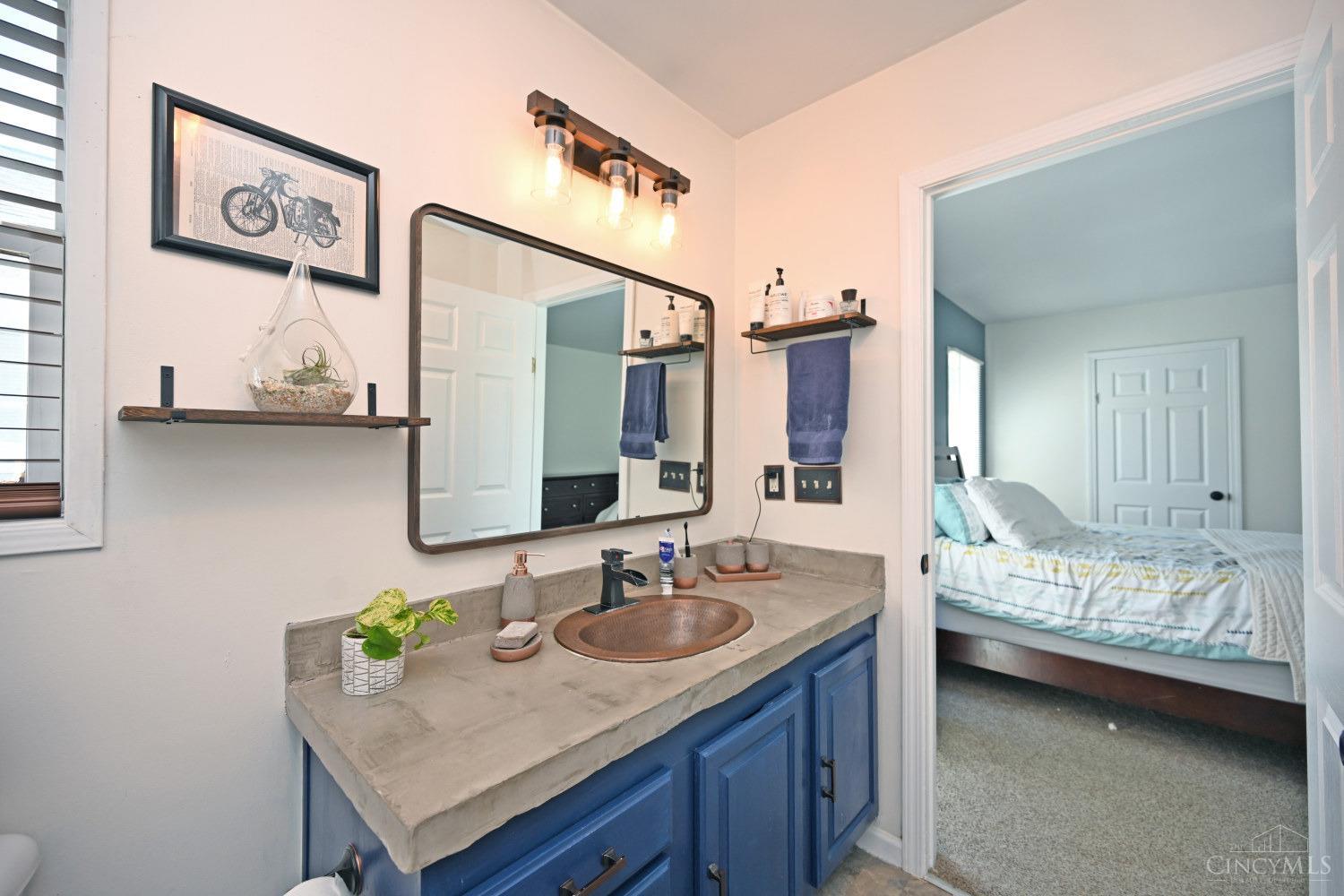 126 W Sixty Sixth Street