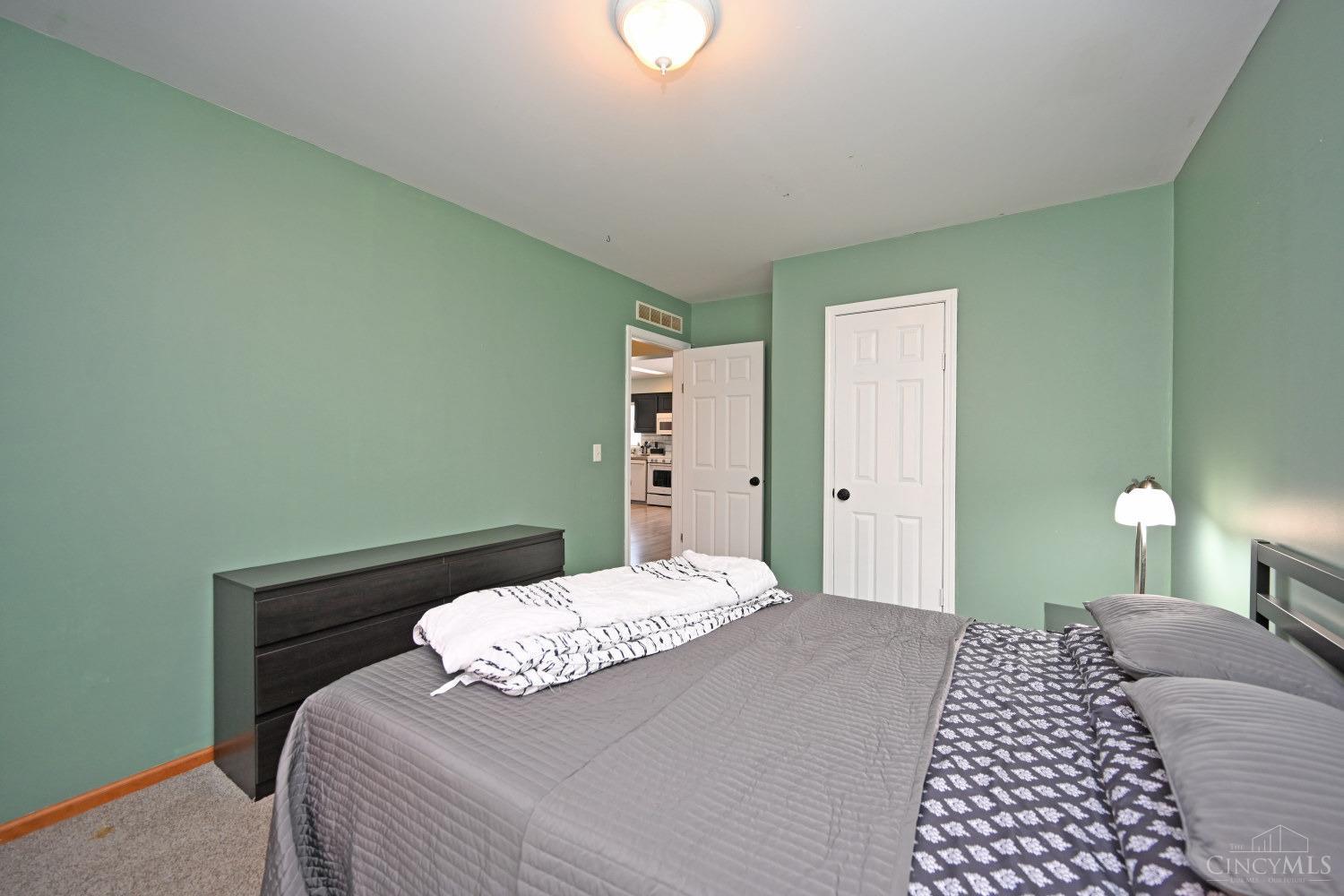 126 W Sixty Sixth Street