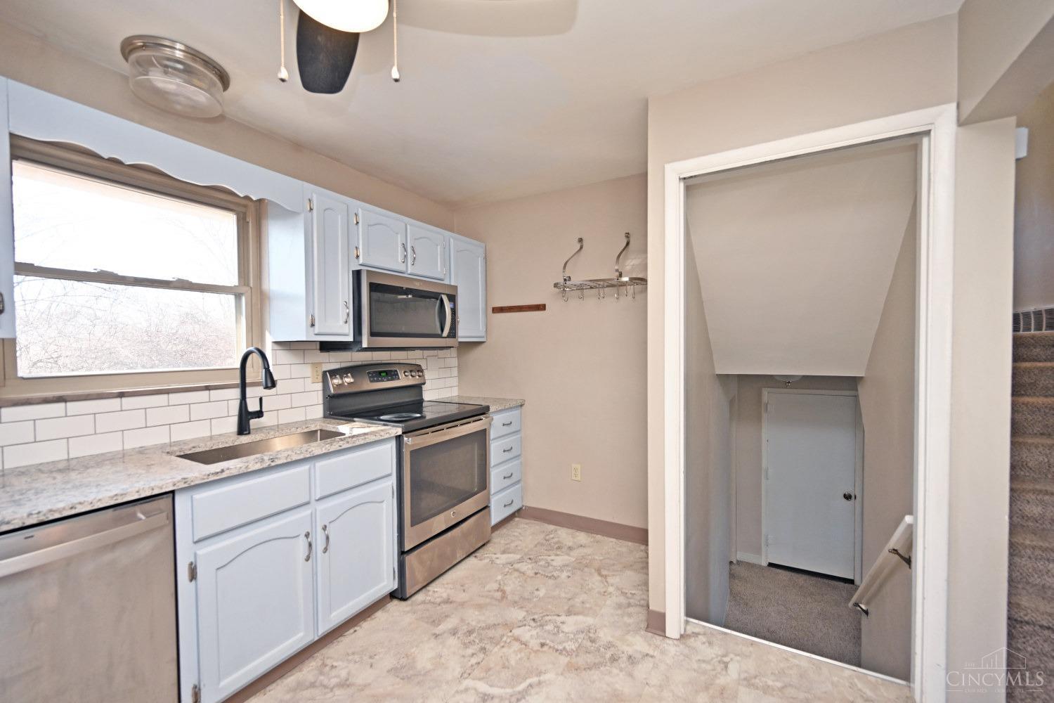 8457 Mockingbird Lane