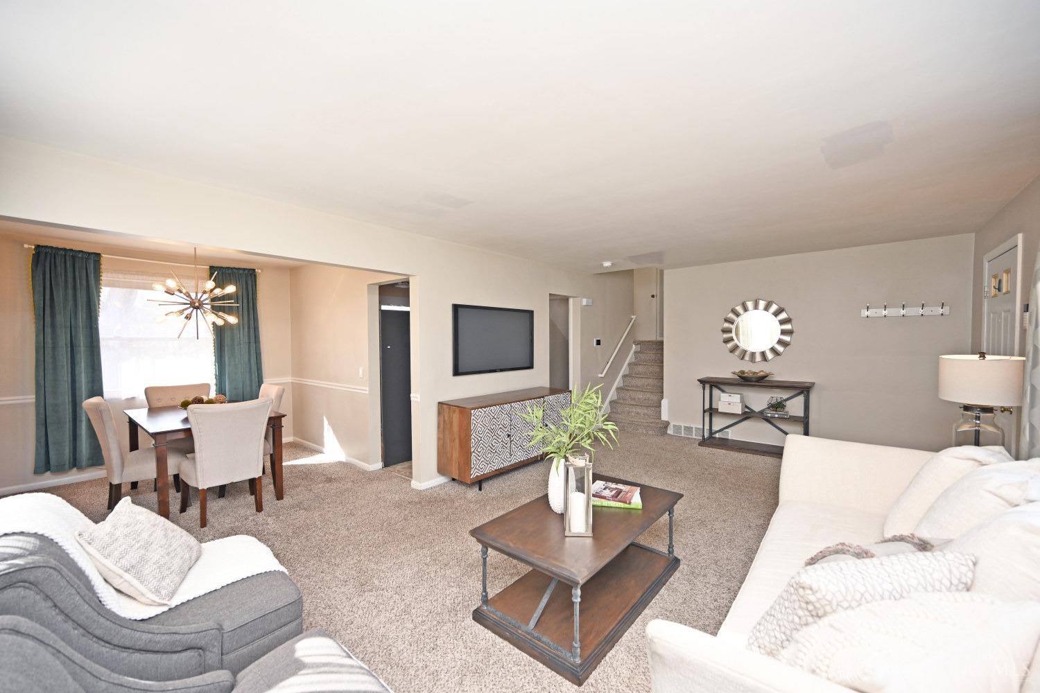 8457 Mockingbird Lane