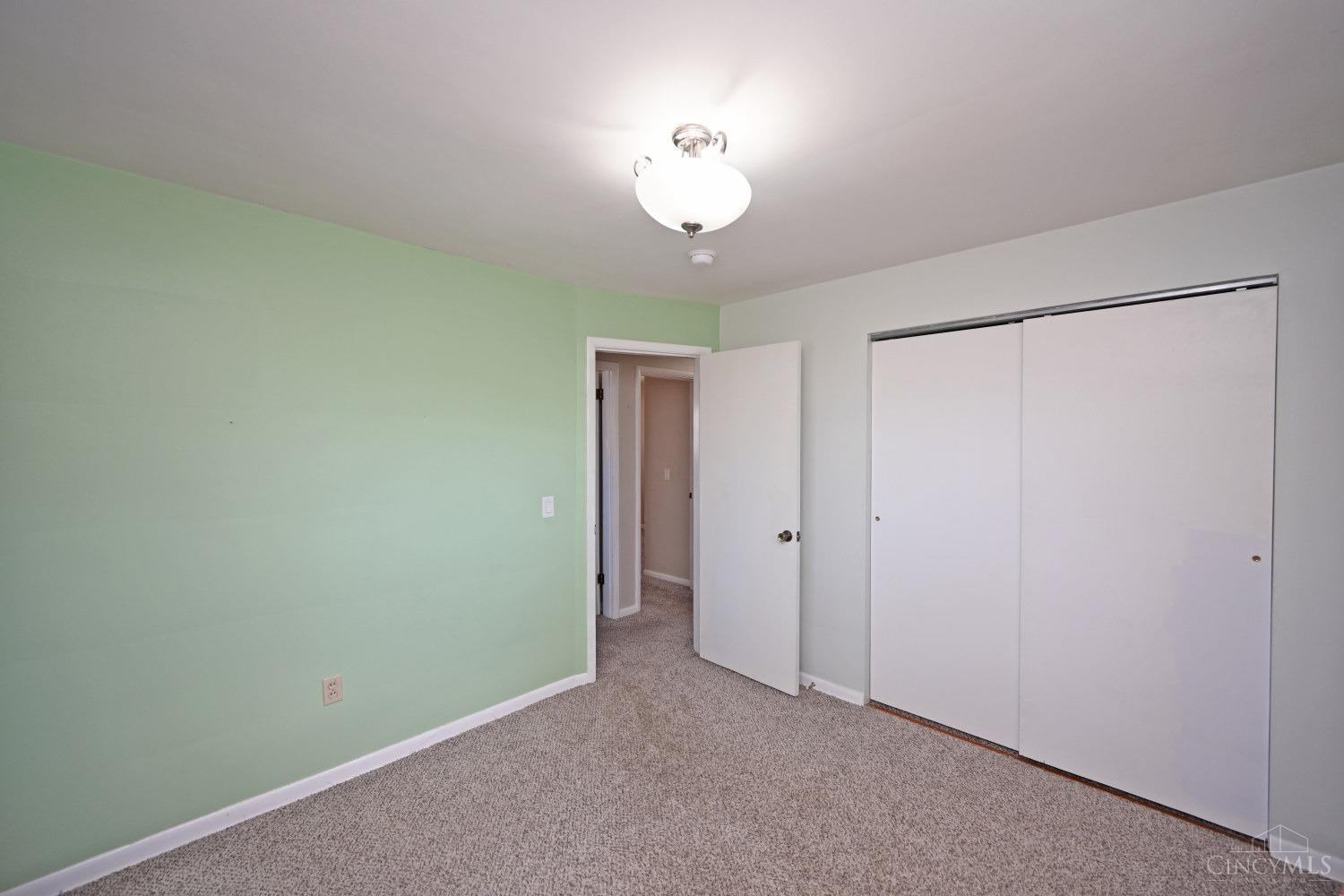 8457 Mockingbird Lane