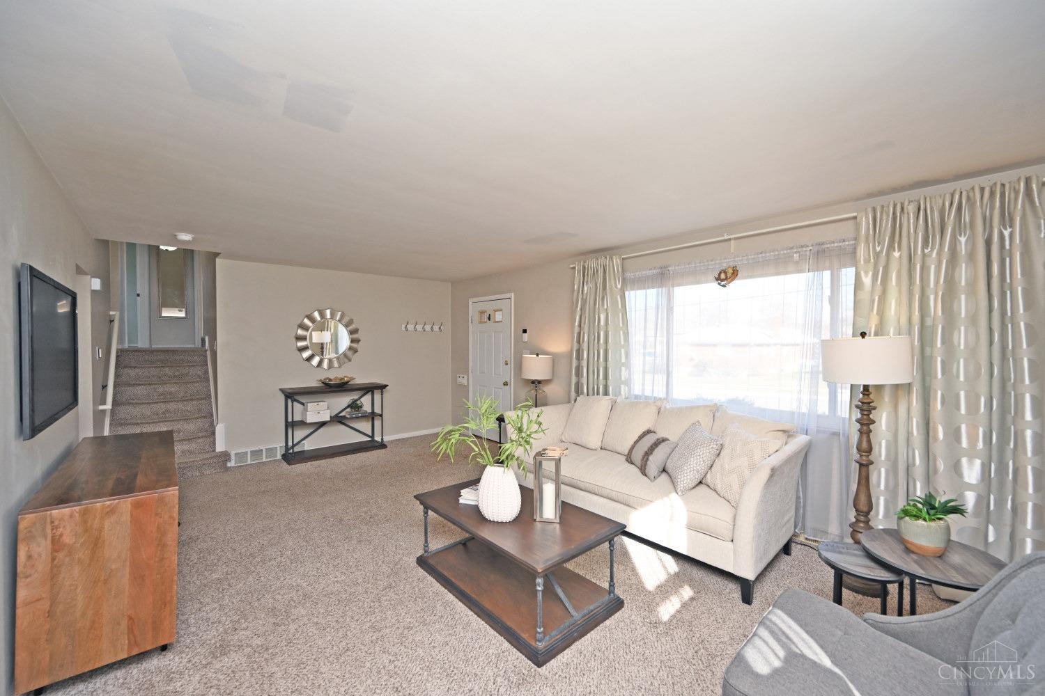 8457 Mockingbird Lane