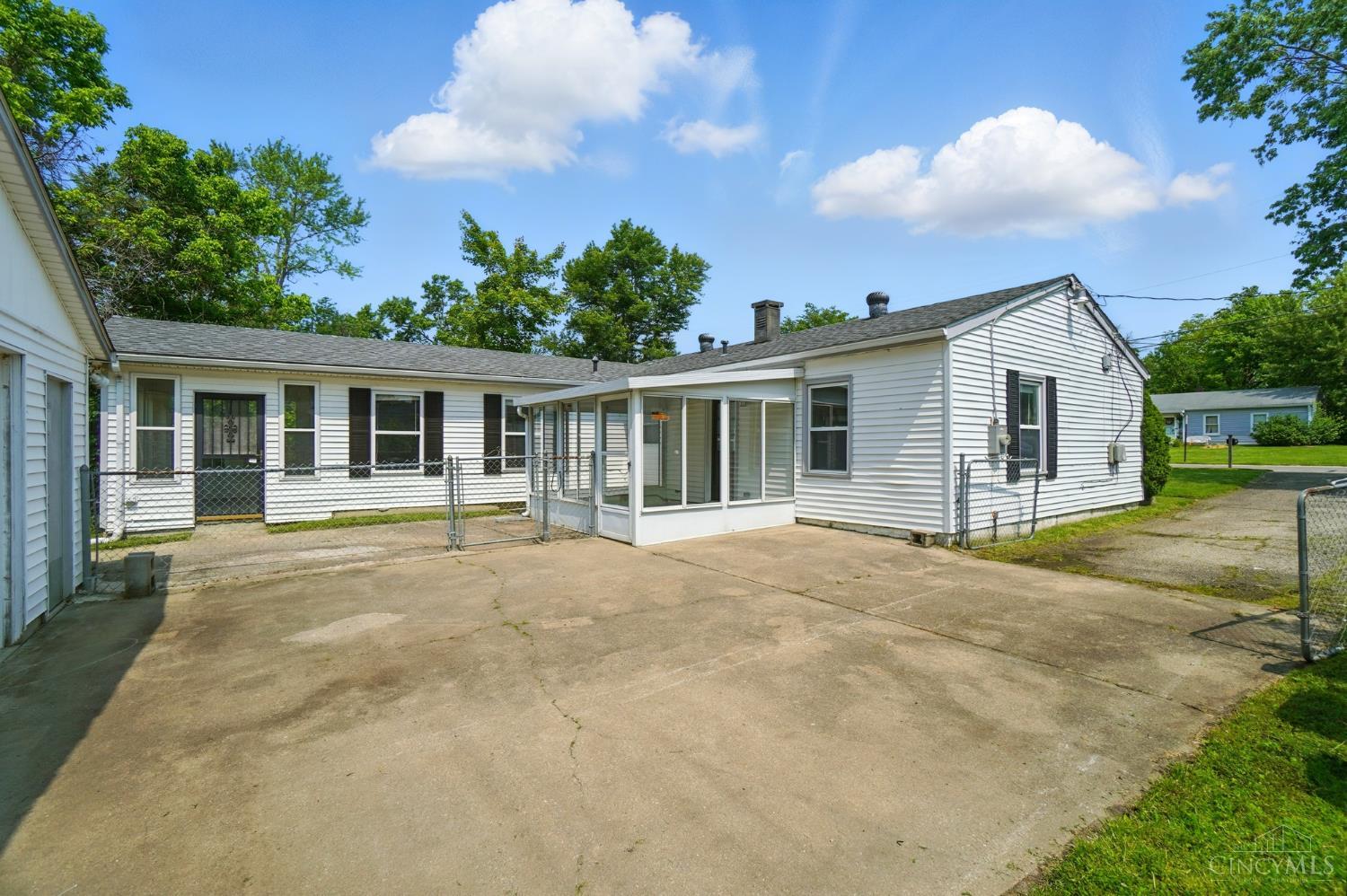 1019 Sarbrook Drive