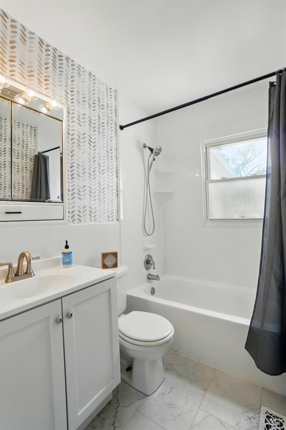 1019 Sarbrook Drive