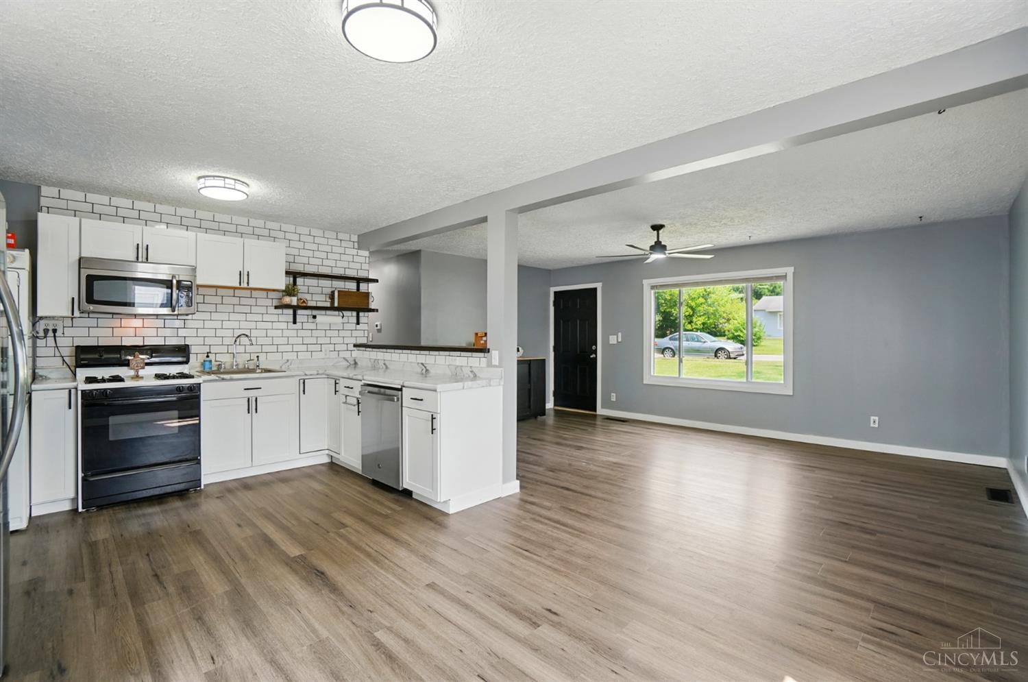 1019 Sarbrook Drive