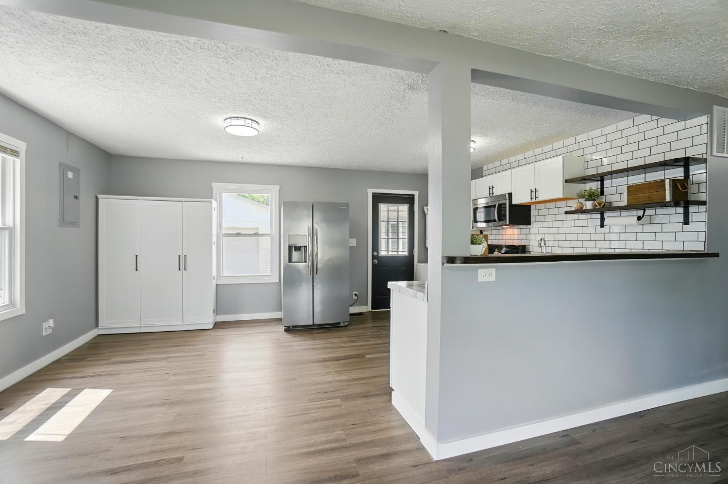 1019 Sarbrook Drive