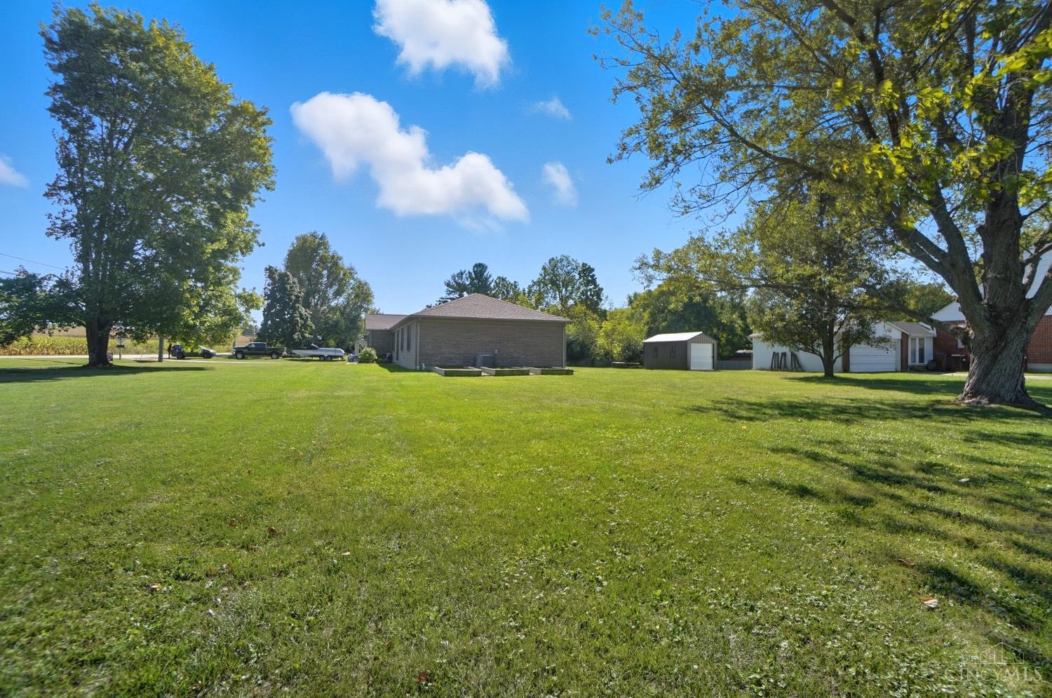 5887 Shaker Road