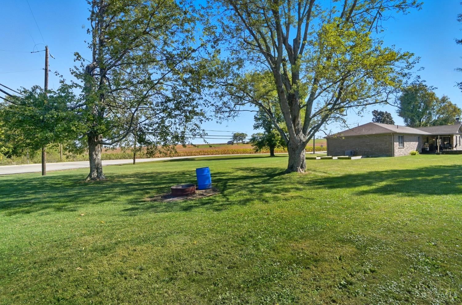 5887 Shaker Road